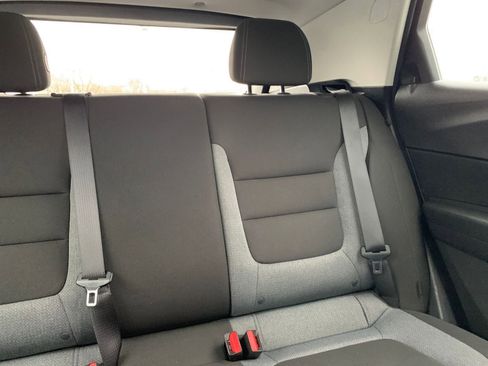 Used 2025 Chevrolet TrailBlazer LT image 35