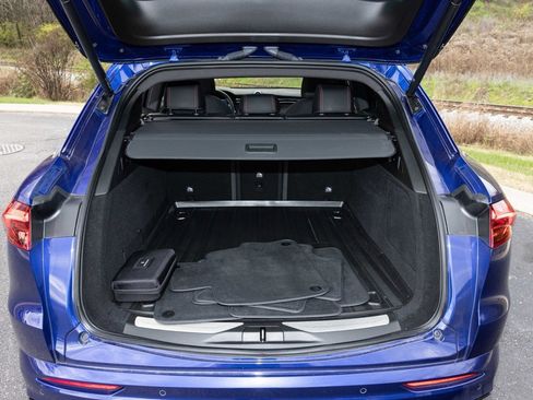 Used 2023 Maserati Grecale Modena image 51