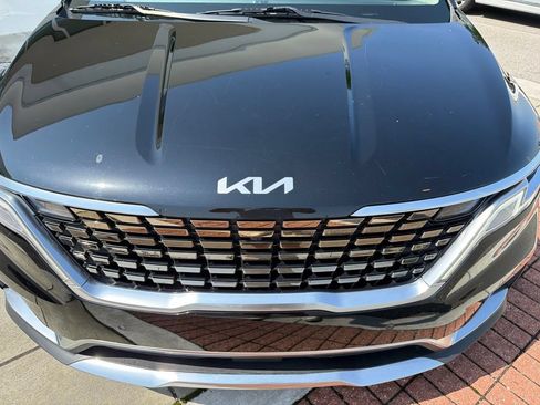 Used 2022 Kia Carnival SX FWD image 13