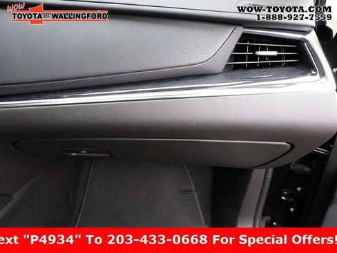 Used 2023 Cadillac XT5 Premium Luxury image 33