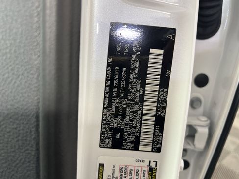 Used 2024 Lexus RX 350 Premium image 30