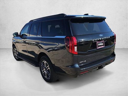 New 2025 Ford Expedition Active image 3