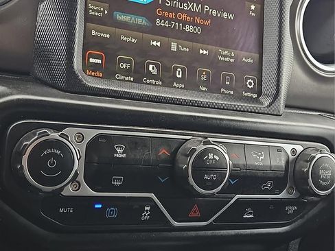 Used 2023 Jeep Wrangler Unlimited Rubicon 4xe image 25