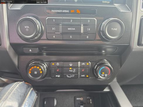Used 2015 Ford F150 XLT w/ Equipment Group 302A Luxury AWD/4WD image 26