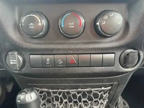 Used 2016 Jeep Wrangler Unlimited Sport AWD/4WD image 16