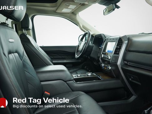 Used 2021 Ford Expedition Platinum image 10