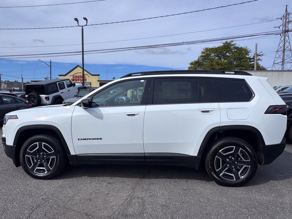 New 2026 Jeep Cherokee Laredo AWD/4WD image 4