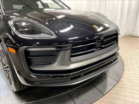 New 2026 Porsche Macan Turbo image 32