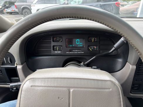Used 1995 Chevrolet Impala SS RWD image 32