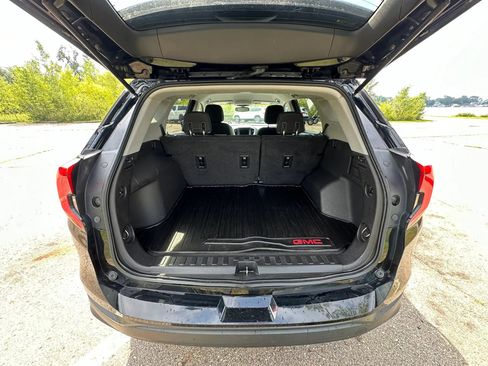 Used 2019 GMC Terrain SLE w/ Driver Convenience Package AWD/4WD image 20
