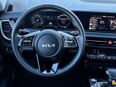 Used 2024 Kia Seltos S image 17