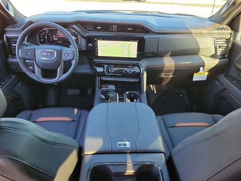 New 2026 GMC Sierra 1500 AT4 w/ AT4 Premium Package AWD/4WD image 17