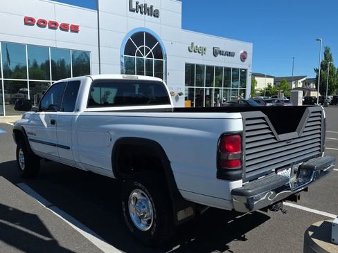 Used 2002 Dodge Ram 2500 Truck 4x4 Quad Cab image 5