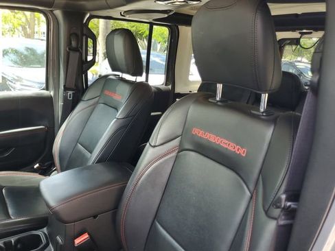 Used 2023 Jeep Wrangler Unlimited Rubicon w/ Xtreme 35 Tire Package AWD/4WD image 19