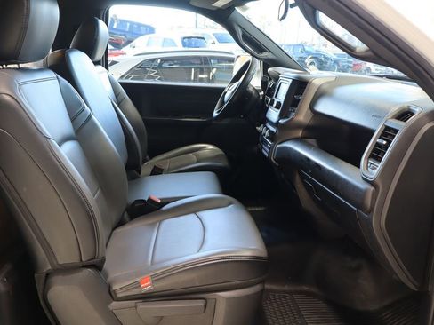 Used 2022 RAM 3500 Tradesman w/ Chrome Appearance Group image 10