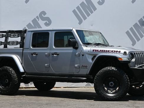 Used 2020 Jeep Gladiator Rubicon AWD/4WD image 3