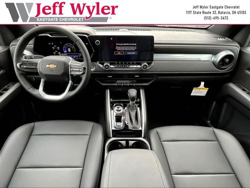New 2026 Chevrolet Colorado LT w/ LT Convenience Package AWD/4WD image 10