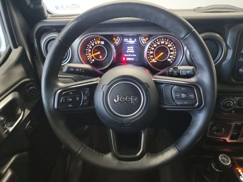 Used 2018 Jeep Wrangler Unlimited Sport S AWD/4WD image 17