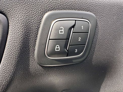 Used 2020 Ford Escape SEL AWD/4WD image 11