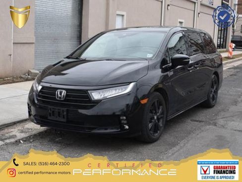 Used 2023 Honda Odyssey Sport image 1