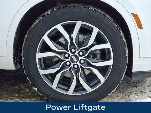 Used 2021 Cadillac XT6 Sport image 11