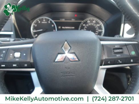 Used 2023 Mitsubishi Outlander SE AWD/4WD image 17