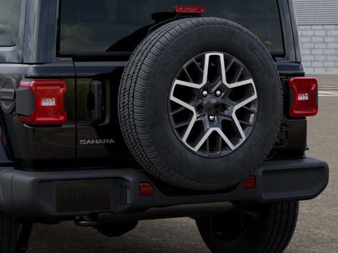 New 2026 Jeep Wrangler Unlimited Sahara AWD/4WD image 20