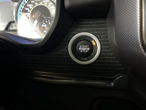 Used 2021 RAM 1500 Limited AWD/4WD image 17