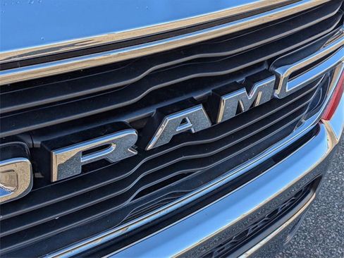 Used 2021 RAM 1500 Big Horn image 15