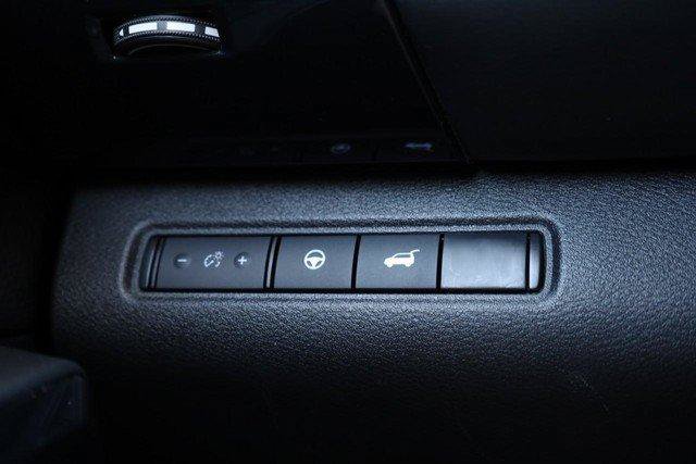 Certified 2025 Nissan Pathfinder SV w/ SV Premium Package FWD image 21