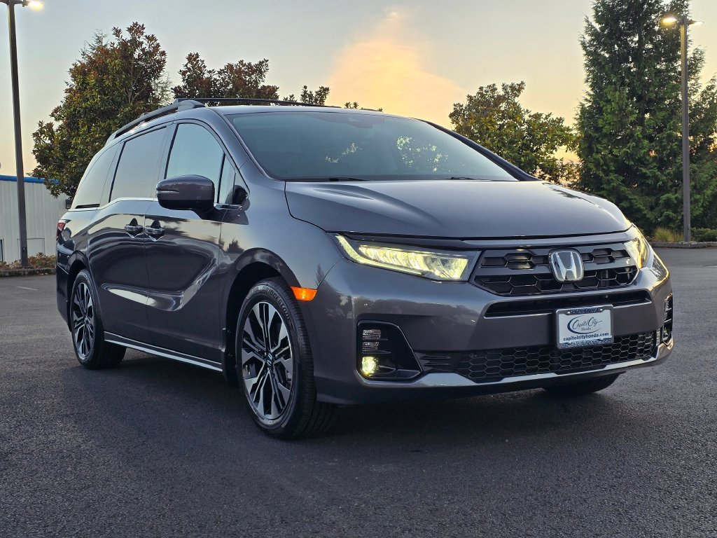 New 2027 Honda Odyssey Elite image 3