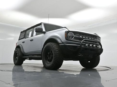 Used 2021 Ford Bronco 4-Door image 42