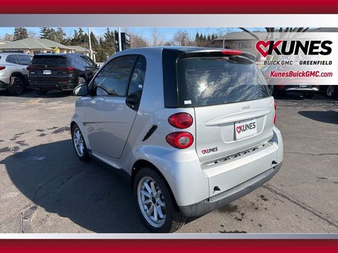 Used 2009 smart fortwo pure image 8