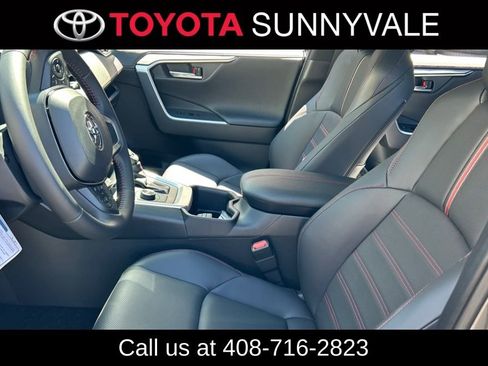 Used 2025 Toyota RAV4 XSE w/ Premium Package image 4