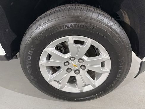 Used 2022 Chevrolet Colorado LT w/ Fleet Safety Package image 16