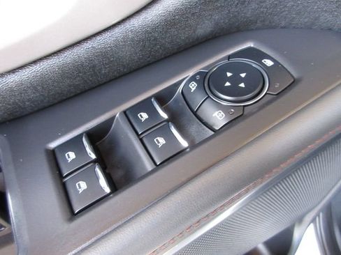 Certified 2025 Ford Expedition Active image 10