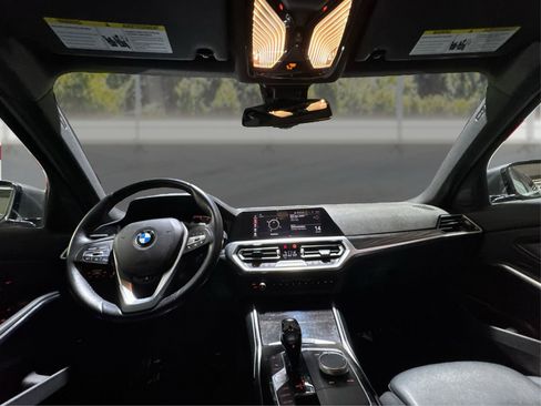 Used 2019 BMW 330i xDrive Sedan w/ Convenience Package AWD/4WD image 24