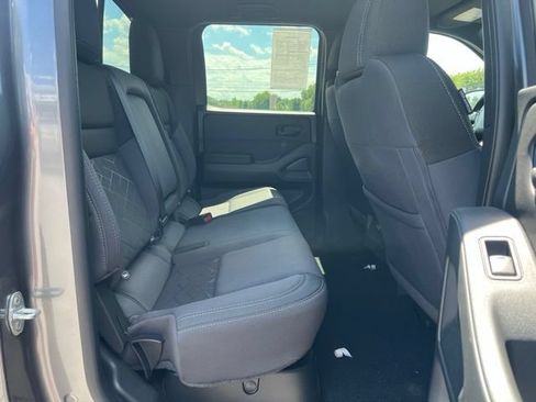 Certified 2026 Nissan Frontier SV AWD/4WD image 15