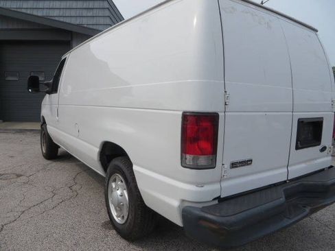 Used 2014 Ford E-150 and Econoline 150 RWD image 4