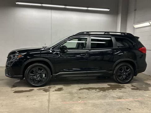 Used 2025 Subaru Ascent Bronze Edition AWD/4WD image 2