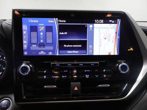 Used 2020 Toyota Highlander Platinum AWD/4WD image 26