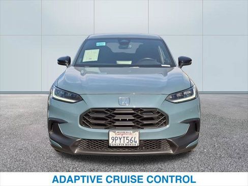 Certified 2025 Honda HR-V Sport image 3