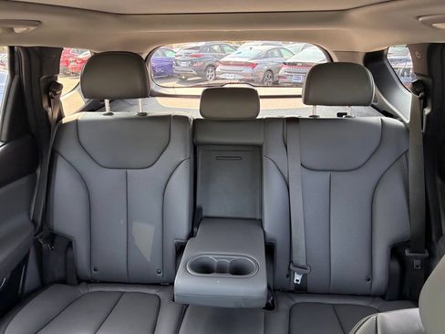 Used 2023 Hyundai Santa Fe SEL w/ Premium Package AWD/4WD image 17
