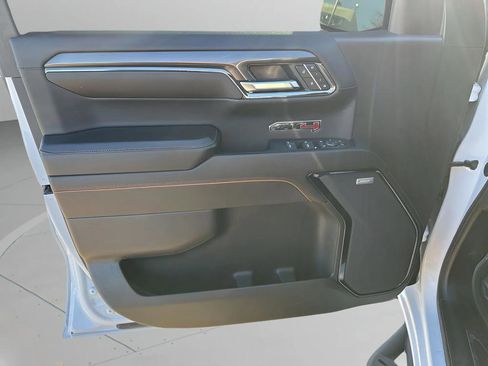 Used 2024 GMC Sierra 1500 AT4 w/ Technology Package image 25