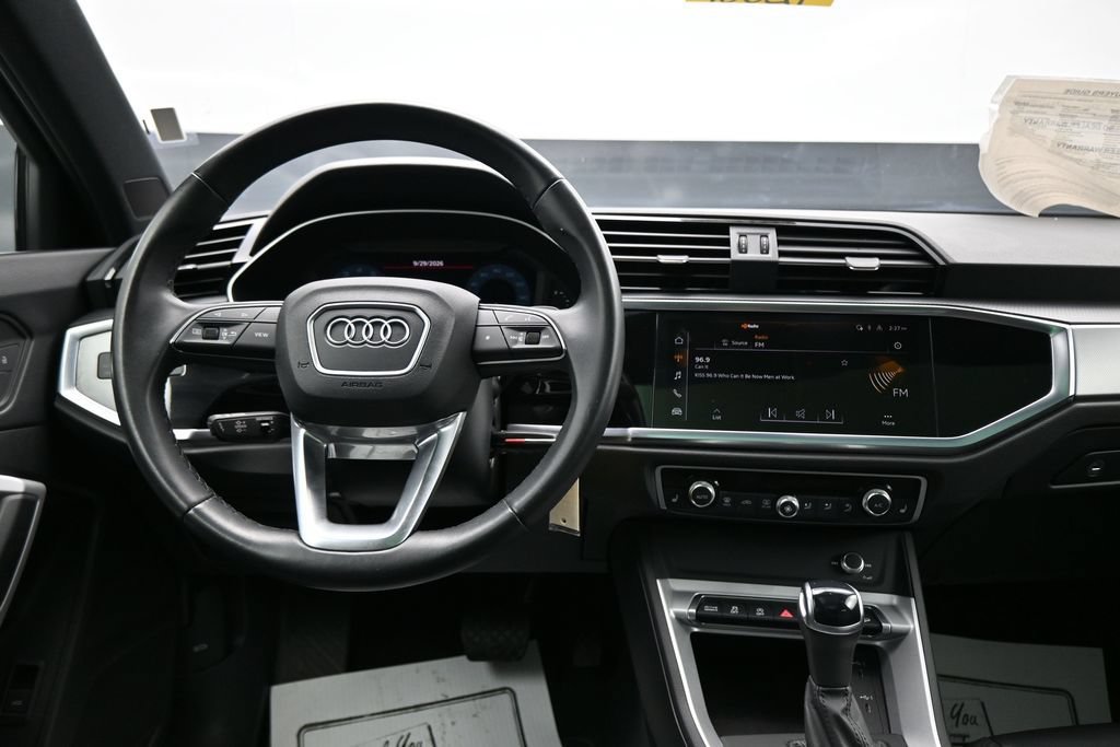 Used 2025 Audi Q3 2.0T Premium AWD/4WD image 15