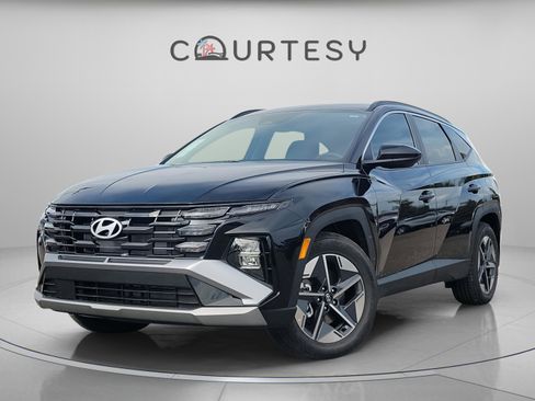 New 2026 Hyundai Tucson SEL image 1