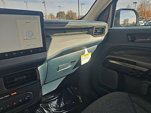 New 2025 Ford Maverick XLT w/ XLT Luxury Package AWD/4WD image 20