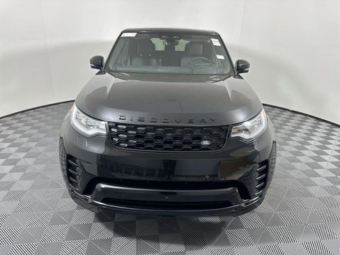 Certified 2025 Land Rover Discovery Dynamic SE image 6