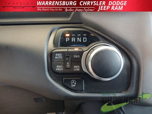 Used 2024 RAM 1500 Big Horn AWD/4WD image 28