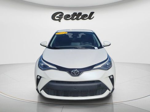Used 2022 Toyota C-HR Limited FWD image 2